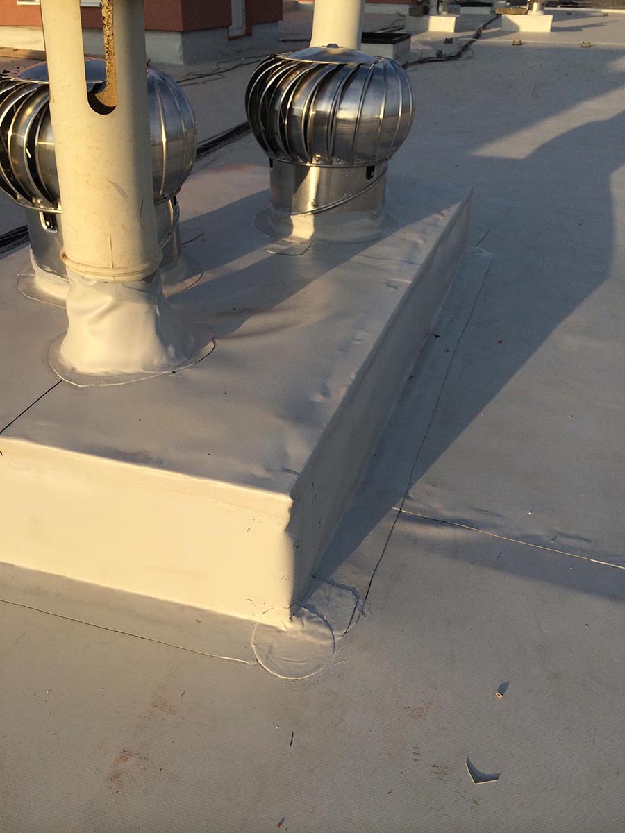 Odkvapové systémy a klampiarske práce 6