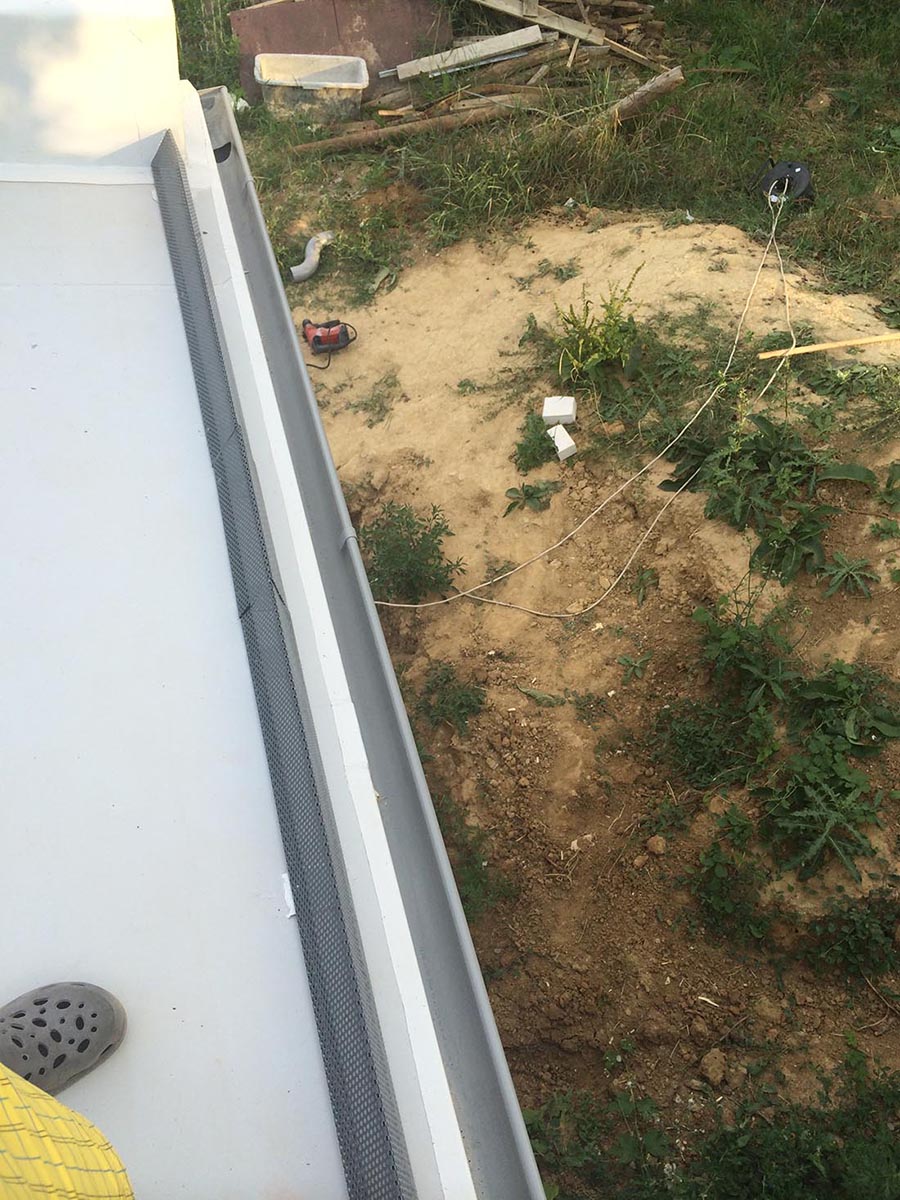 Odkvapové systémy a klampiarske práce 3